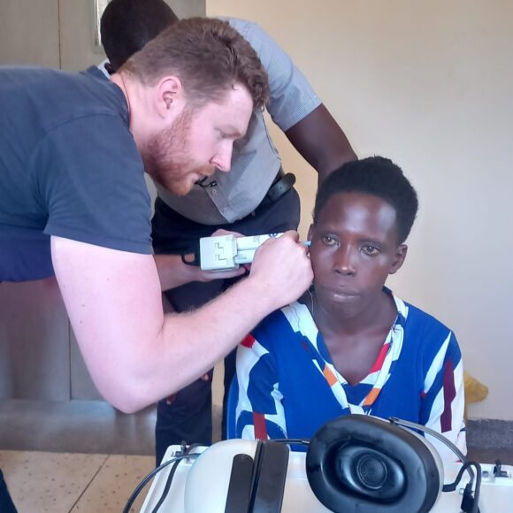 Fitting a hearing aid